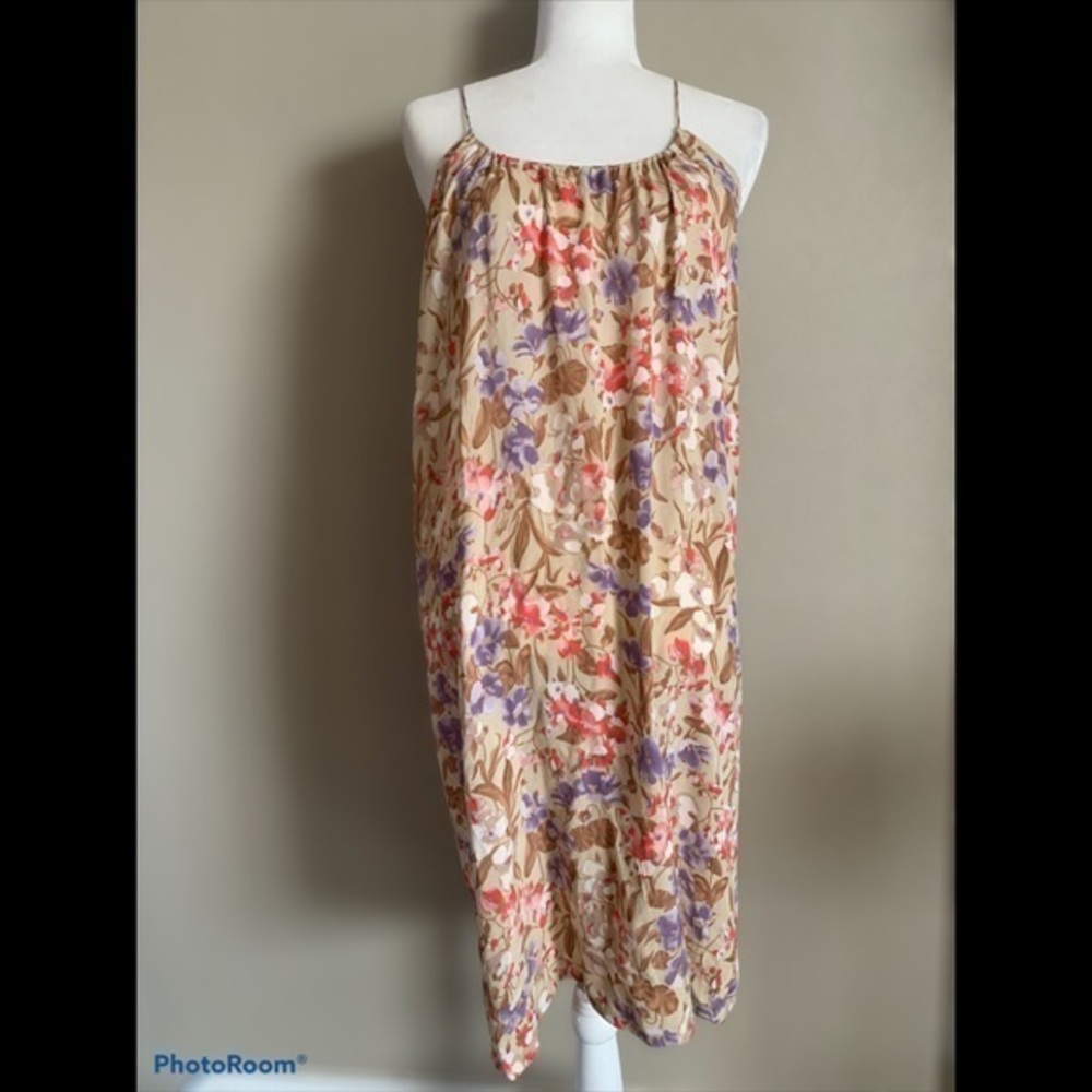 Tucker NY dress floral spaghetti strap slip dress in size small